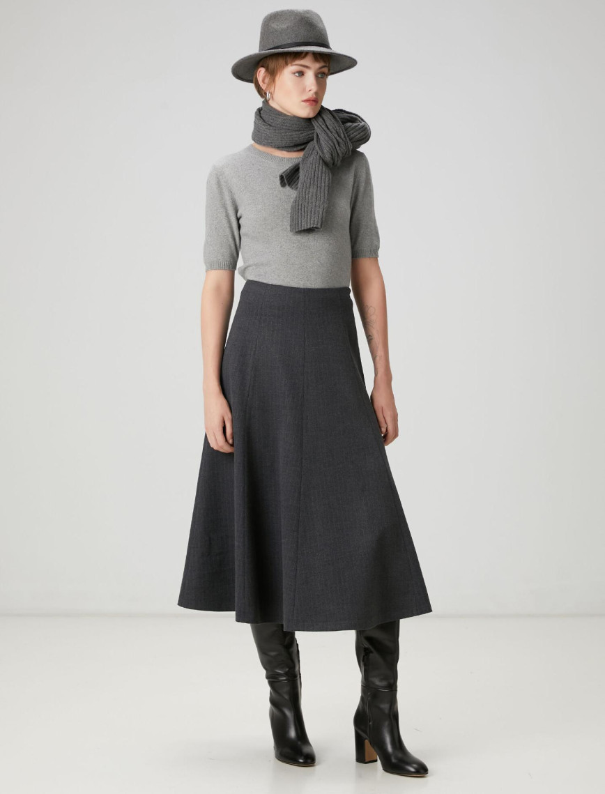 Beymen Club Kadın Koyu Gri Çizgili Midi Etek Beymen Club Kadın Koyu Gri Çizgili Midi Etek