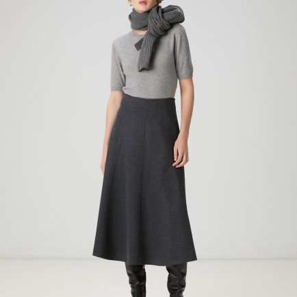 Beymen Club Kadın Koyu Gri Çizgili Midi Etek Beymen Club Kadın Koyu Gri Çizgili Midi Etek