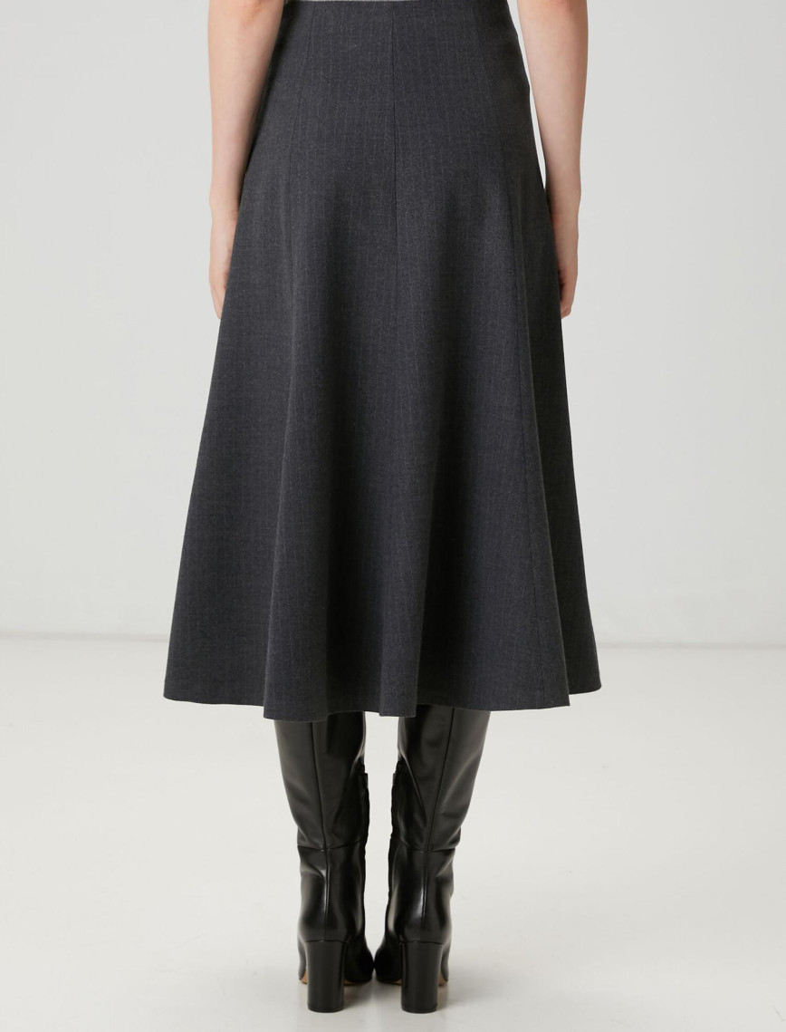 Beymen Club Kadın Koyu Gri Çizgili Midi Etek Beymen Club Kadın Koyu Gri Çizgili Midi Etek