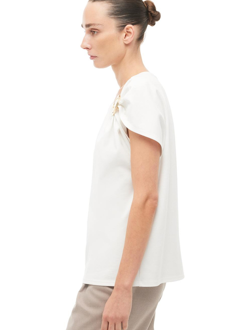 %100 Pamuk Ekru Omuz Detay Tişört %100 Pamuk Ekru Omuz Detay Tişört