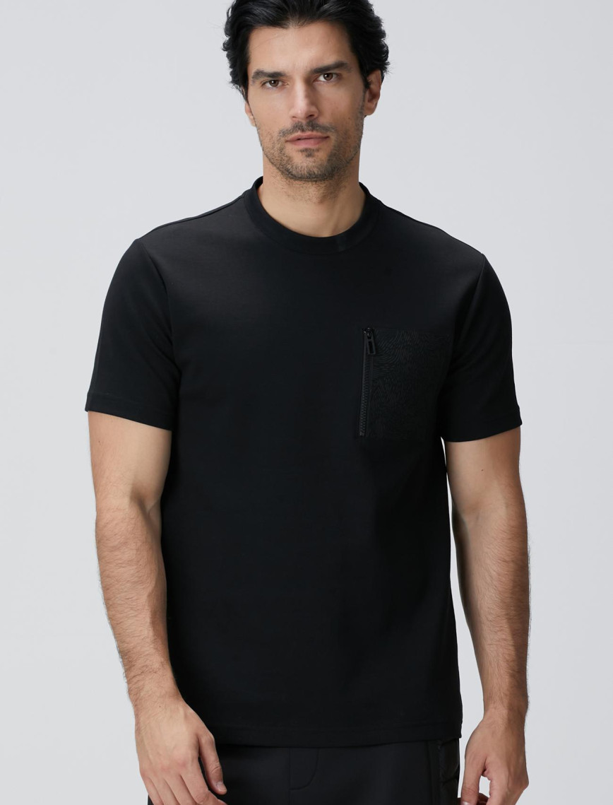 Network Erkek Siyah N-Tech Fermuar Cep Detaylı T-shirt Network Erkek Siyah N-Tech Fermuar Cep Detaylı T-shirt
