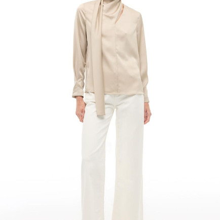 Bej Şal Yaka Bluz Bej Şal Yaka Bluz