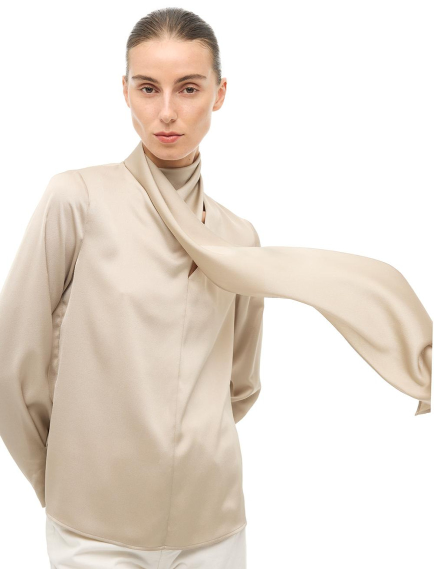 Bej Şal Yaka Bluz Bej Şal Yaka Bluz