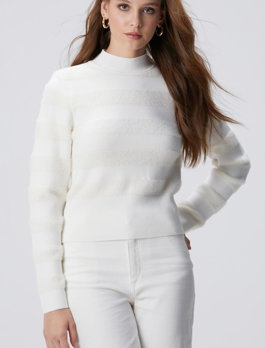 Network Kadın Kırık Beyaz Çizgili Triko Kazak