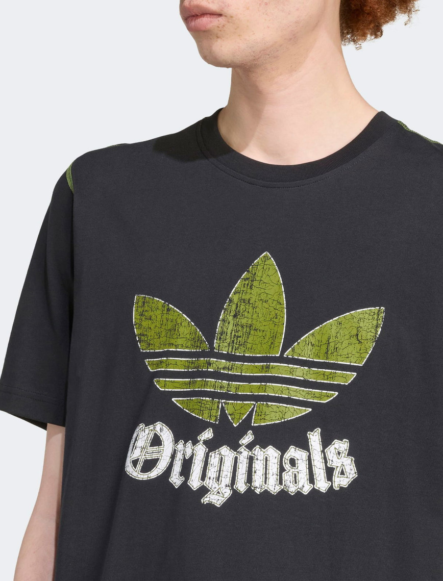 adidas Graphic Erkek Siyah T-Shirt adidas Graphic Erkek Siyah T-Shirt