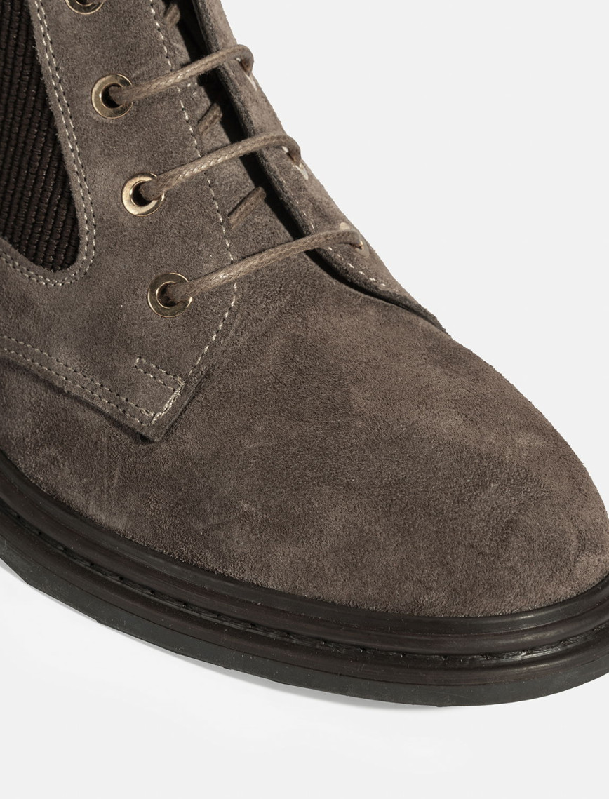 Kadın Vizon Lastik Detaylı Bağcıklı Süet Postal Bot Kadın Vizon Lastik Detaylı Bağcıklı Süet Postal Bot