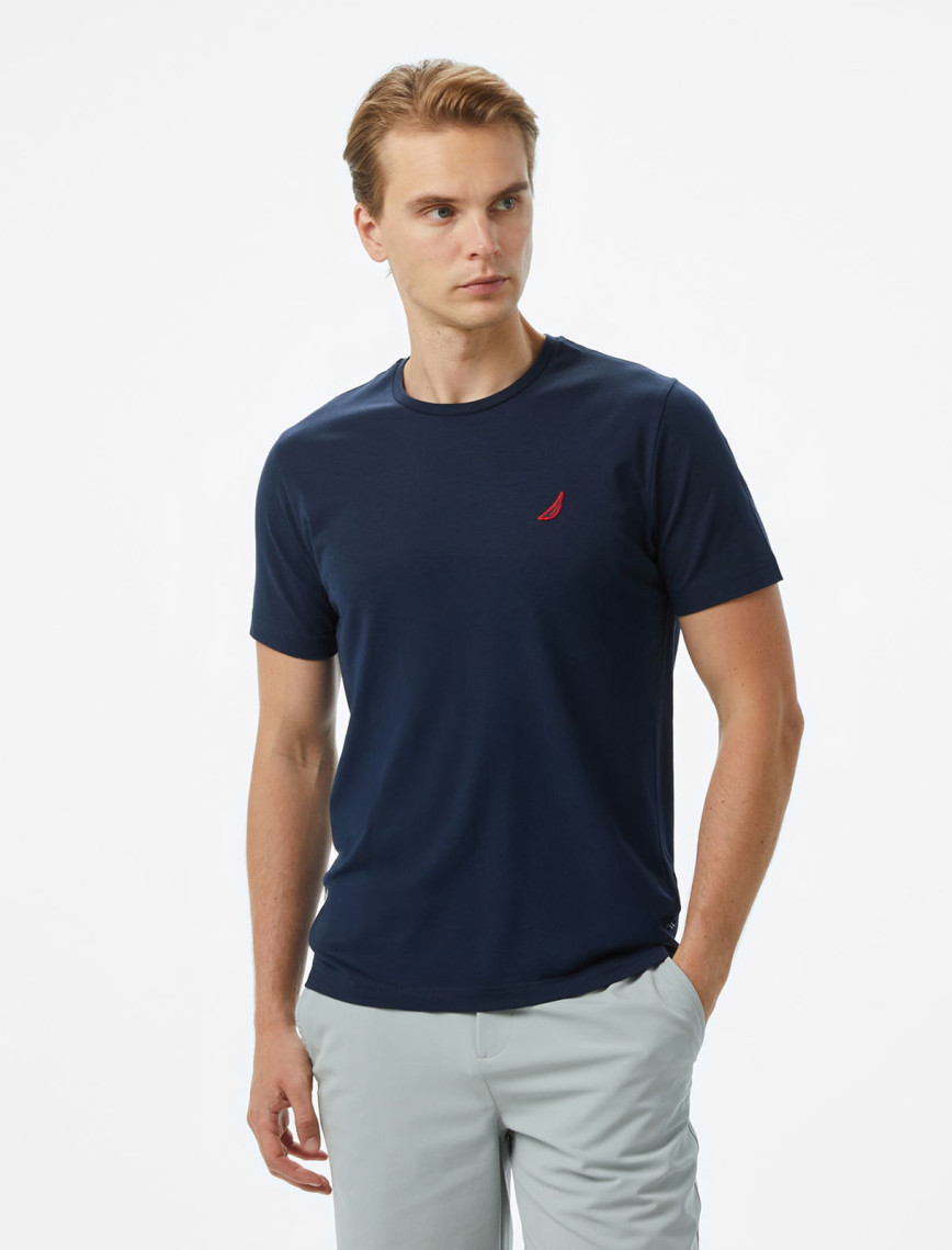 Nautica Erkek Siyah Regular Fit T-Shirt Nautica Erkek Siyah Regular Fit T-Shirt
