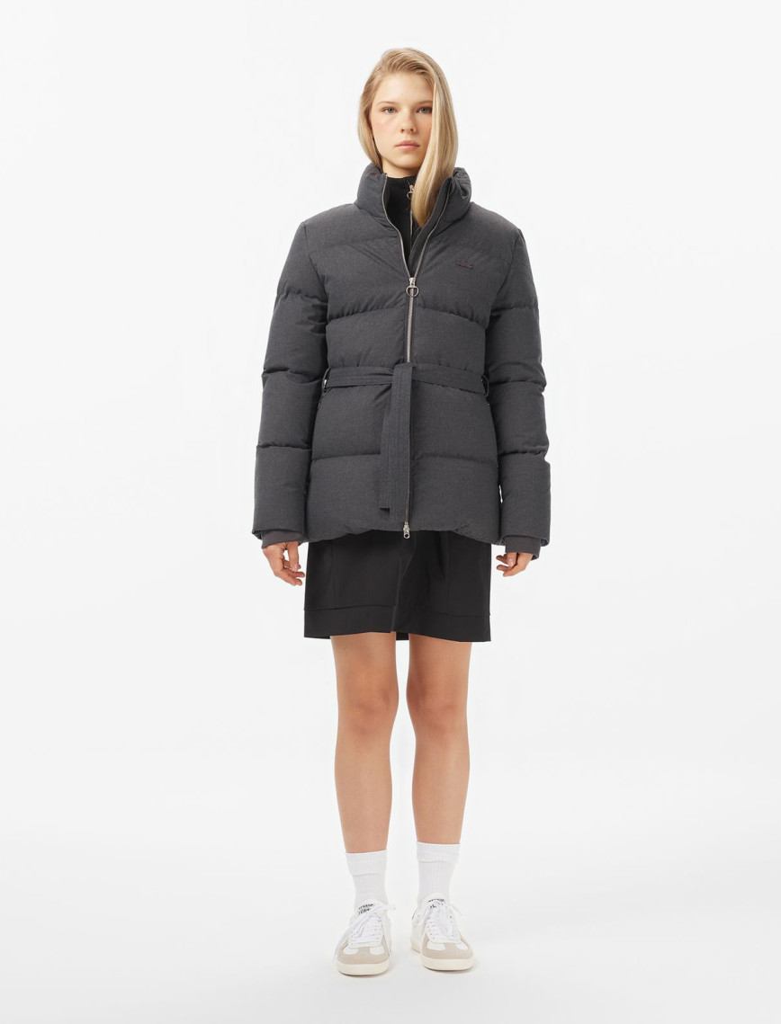 Lacoste Kadın Dik Yaka Koyu Gri Mont Lacoste Kadın Dik Yaka Koyu Gri Mont