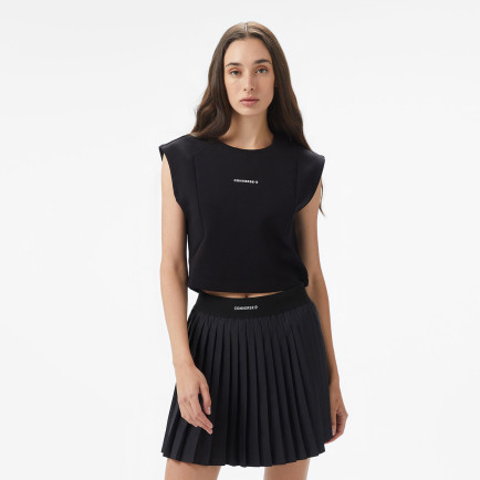 Converse Star Chevron Baskılı Kadın Siyah T-Shirt Converse Star Chevron Baskılı Kadın Siyah T-Shirt