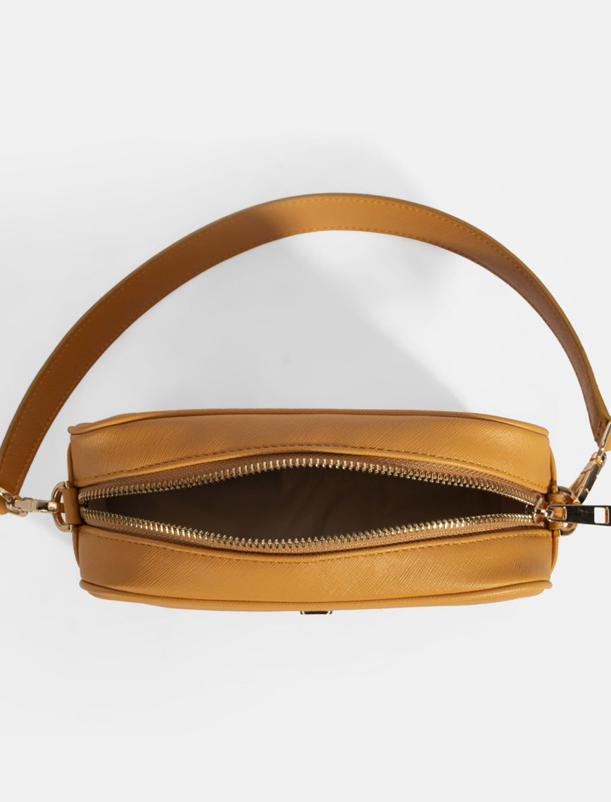 Kadın Turuncu Omuz Askılı El Çantası Kadın Turuncu Omuz Askılı El Çantası