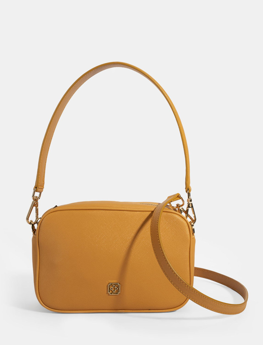 Kadın Bordo Omuz Askılı El Çantası Kadın Bordo Omuz Askılı El Çantası