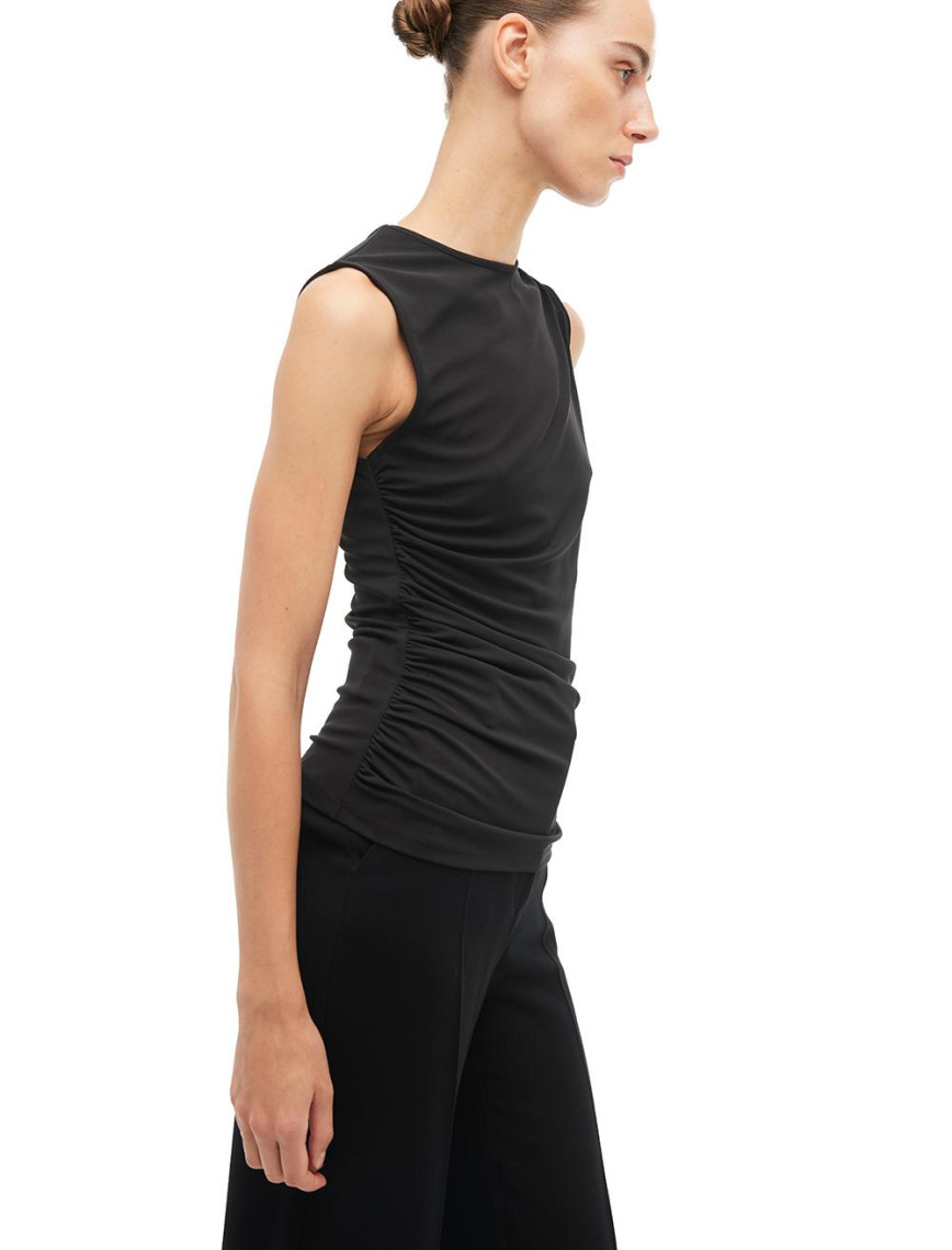 Siyah Asimetrik Yaka Slim Fit Sıfır Kol Bluz Siyah Asimetrik Yaka Slim Fit Sıfır Kol Bluz