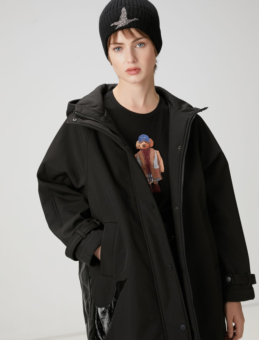 Beymen Club Kadın Siyah Kapüşonlu Logolu Kaban Beymen Club Kadın Siyah Kapüşonlu Logolu Kaban