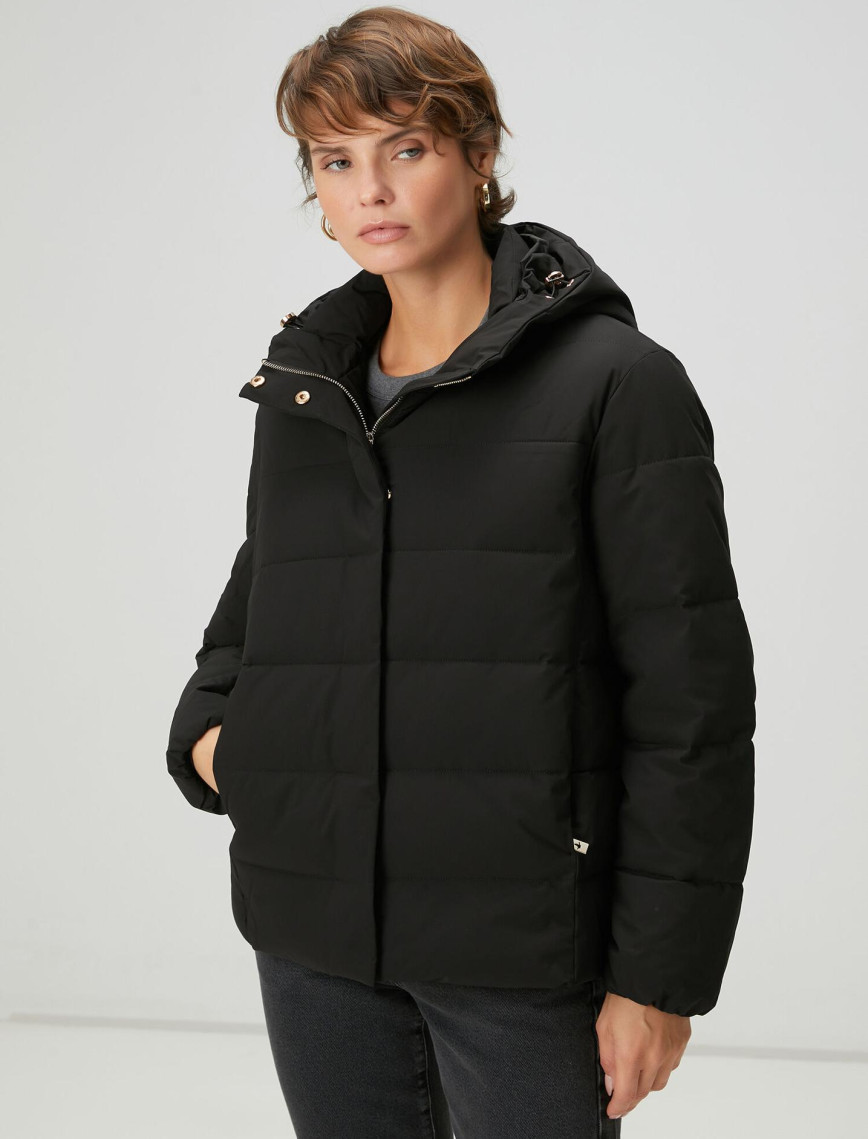 Beymen Club Kadın Siyah Kapüşonlu Basic Mont Beymen Club Kadın Siyah Kapüşonlu Basic Mont