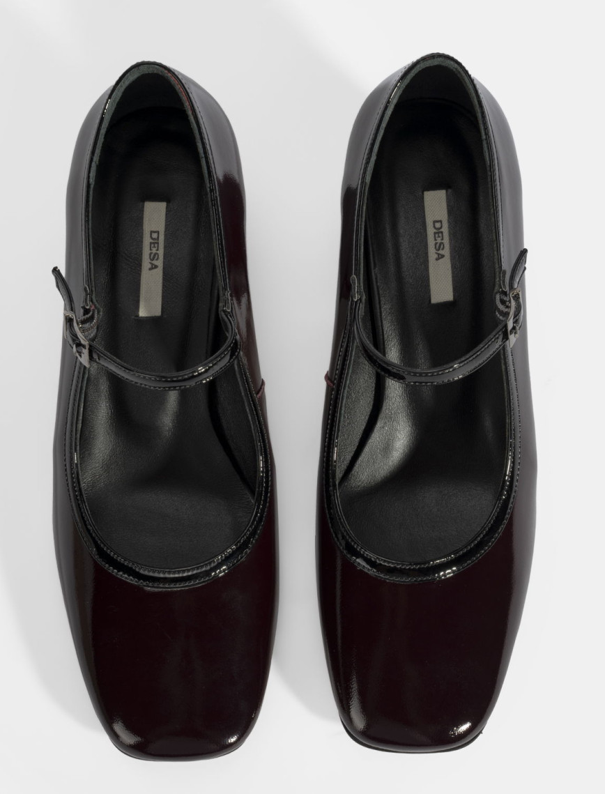 Kadın Bordo Ayarlanabilir Tokalı Kalın Topuklu Klasik Ayakkabı Kadın Bordo Ayarlanabilir Tokalı Kalın Topuklu Klasik Ayakkabı