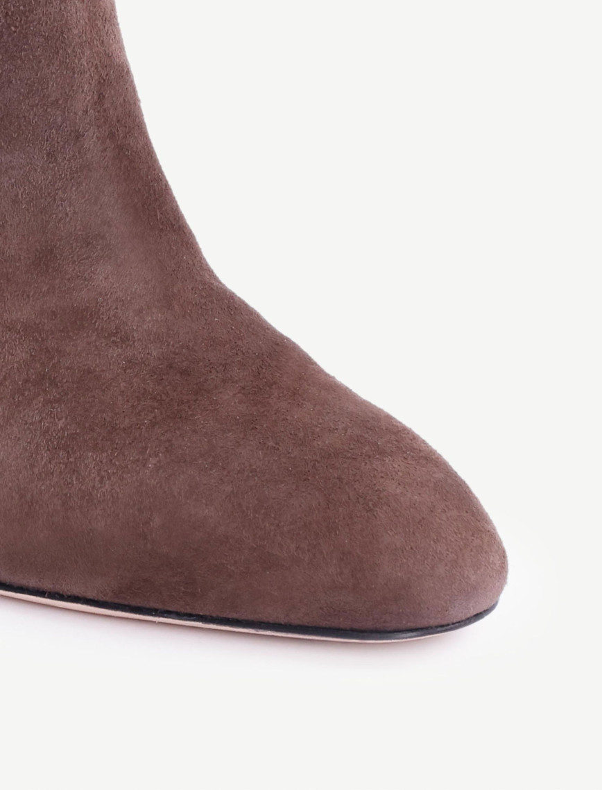 YARGICI Topuklu Uzun Deri Bot YARGICI Topuklu Uzun Deri Bot