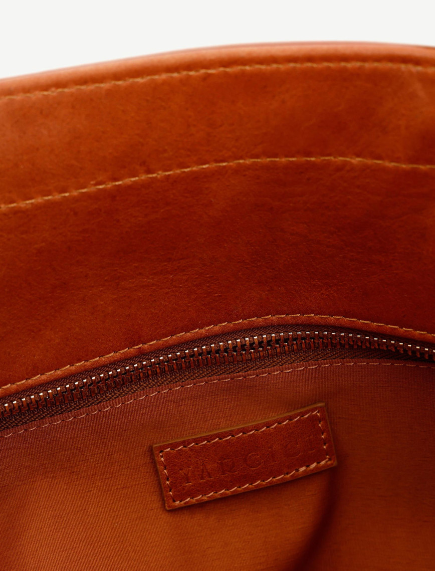 YARGICI Kalın Omuz Saplı Deri Omuz Çantası YARGICI Kalın Omuz Saplı Deri Omuz Çantası