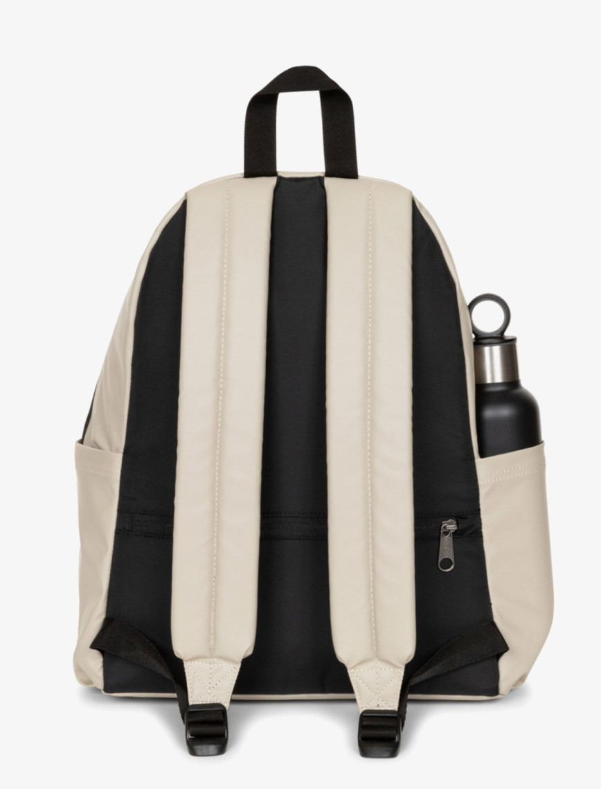 Eastpak Day Pak'R Unisex Beyaz Sırt Çantası Eastpak Day Pak'R Unisex Beyaz Sırt Çantası