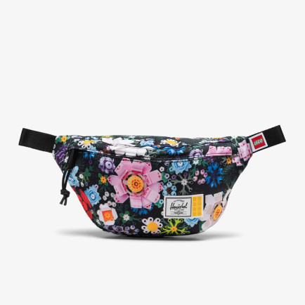Herschel X LEGO Classic Çocuk Renkli Bel Çantası Herschel X LEGO Classic Çocuk Renkli Bel Çantası