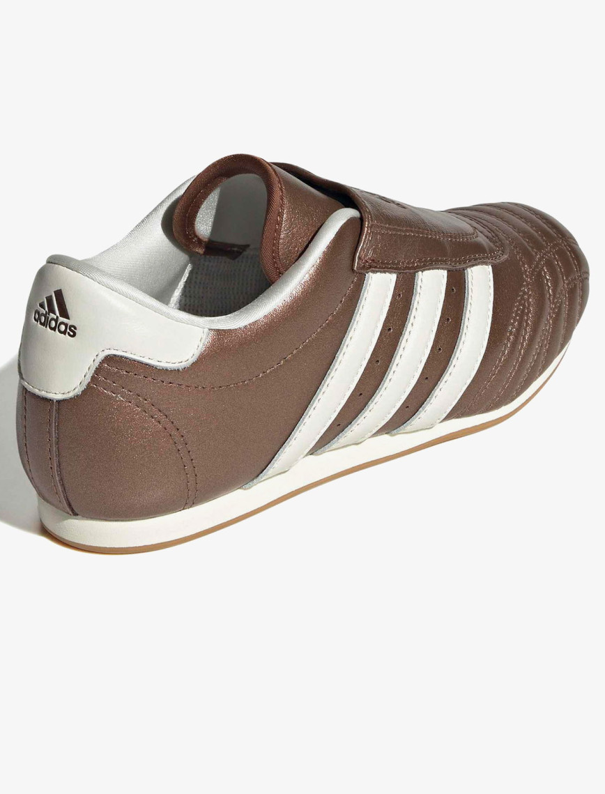 adidas Taekwondo Kadın Gri Spor Ayakkabı adidas Taekwondo Kadın Gri Spor Ayakkabı