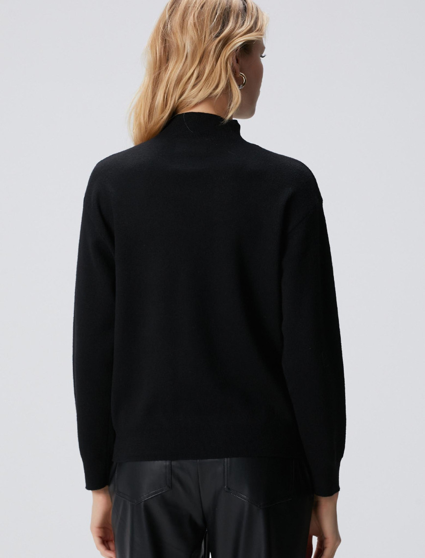 Network Kadın Siyah Dik Yaka Triko Kazak Network Kadın Siyah Dik Yaka Triko Kazak