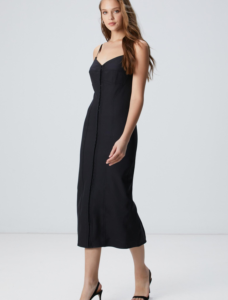 Network Kadın Siyah Askılı Midi Elbise Network Kadın Siyah Askılı Midi Elbise