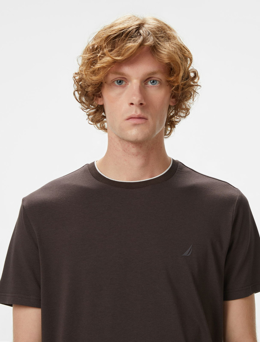 Nautica Erkek Kahverengi Regular Fit T-Shirt Nautica Erkek Kahverengi Regular Fit T-Shirt