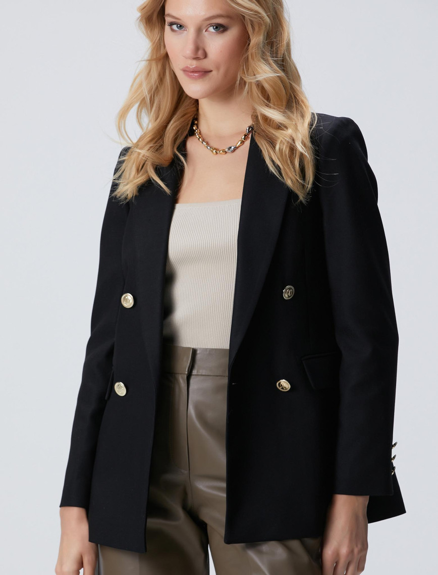 Network Kadın Siyah N Logolu Metal Düğmeli Kruvaze Ceket Network Kadın Siyah N Logolu Metal Düğmeli Kruvaze Ceket