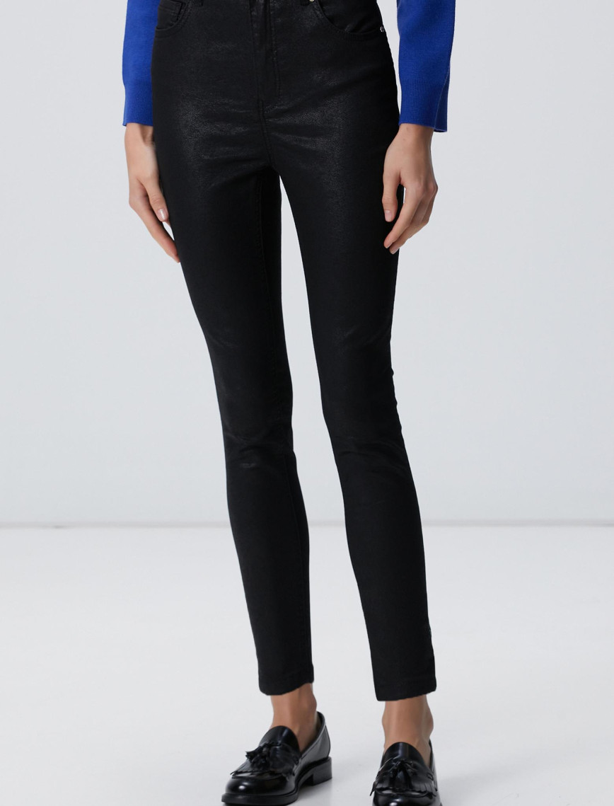 Network Kadın Siyah Desenli Baskı Kaplamalı Casual Pantolon Network Kadın Siyah Desenli Baskı Kaplamalı Casual Pantolon