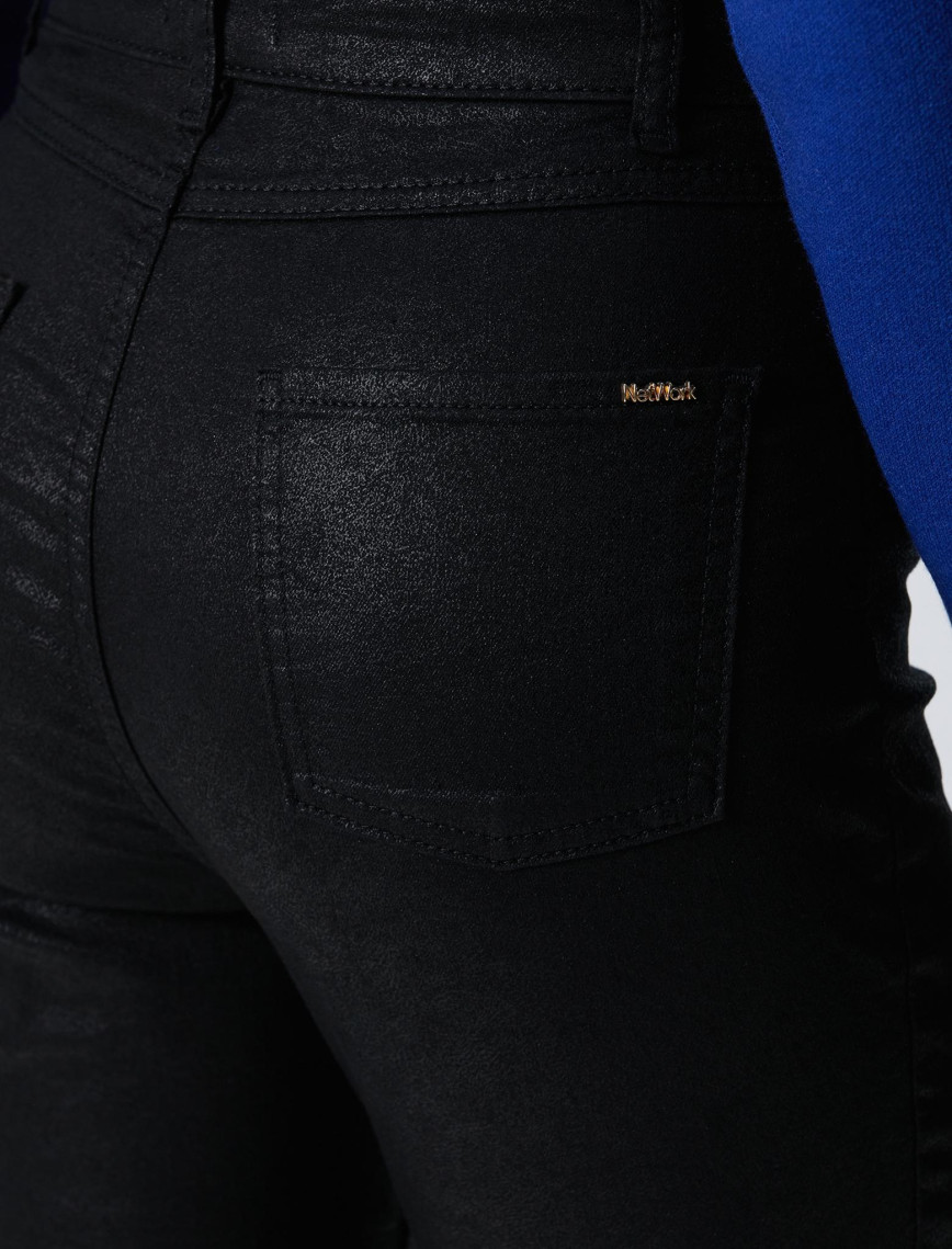 Network Kadın Siyah Desenli Baskı Kaplamalı Casual Pantolon Network Kadın Siyah Desenli Baskı Kaplamalı Casual Pantolon