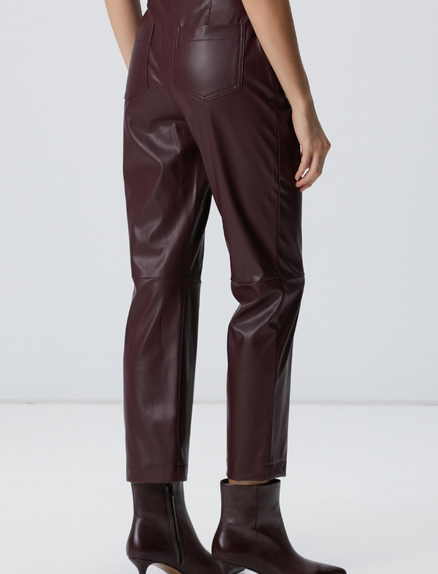 Network Kadın Bordo Kesik Detaylı Duni Deri Pantolon Network Kadın Bordo Kesik Detaylı Duni Deri Pantolon