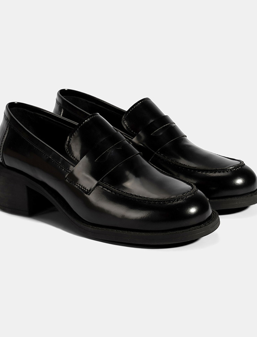 Kadın Siyah Topuklu Deri Loafer