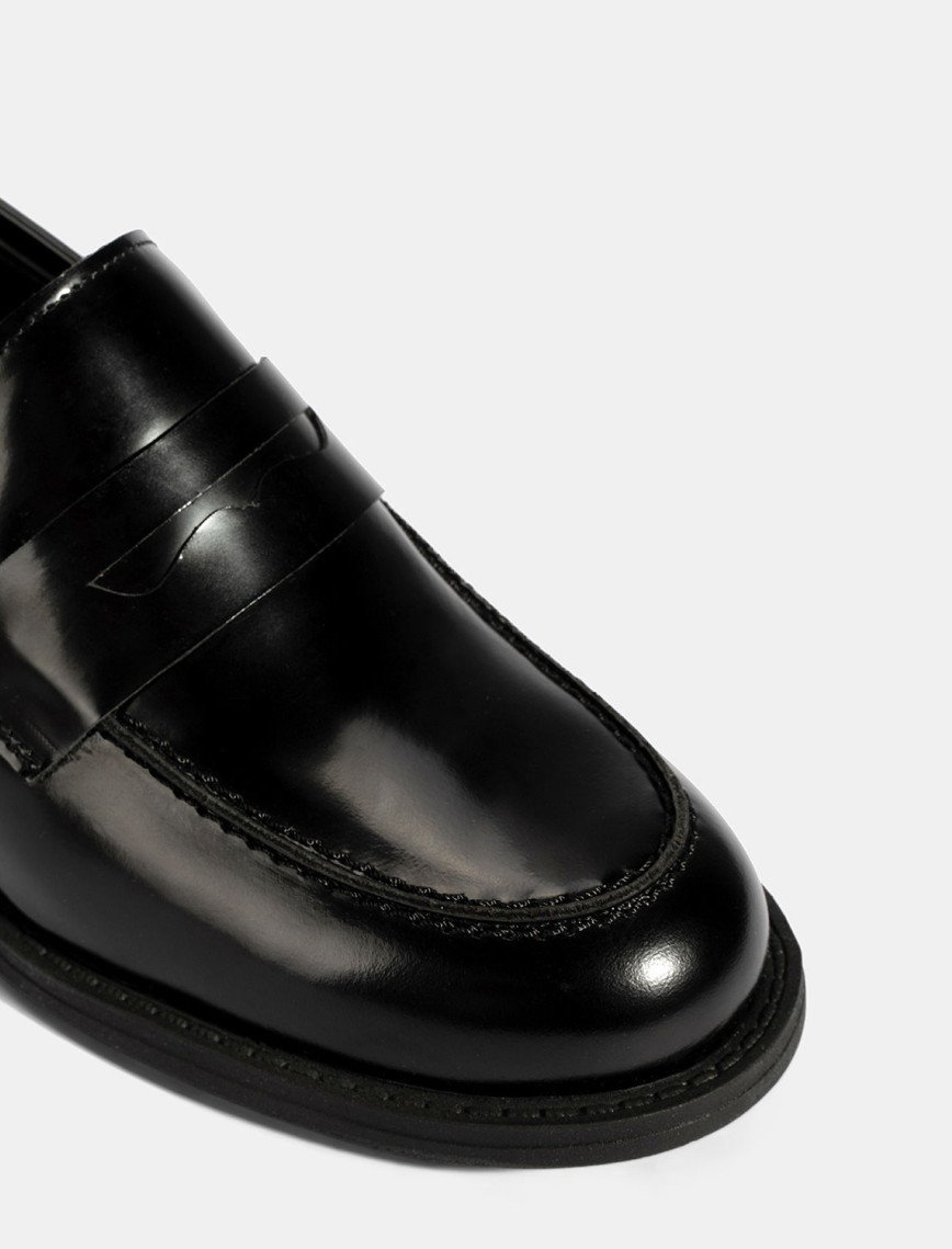 Kadın Siyah Topuklu Deri Loafer