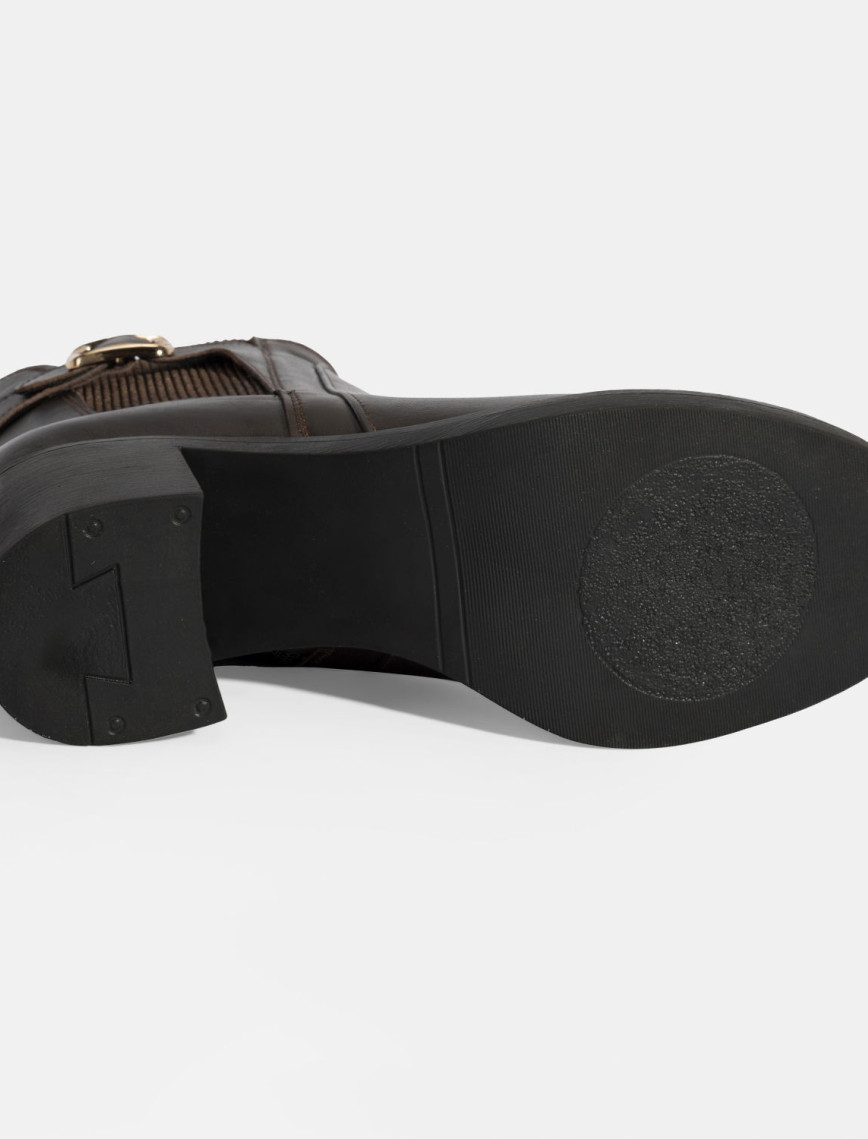 Kadın Kahve Metal Toka Detaylı Topuklu Deri Bot Kadın Kahve Metal Toka Detaylı Topuklu Deri Bot