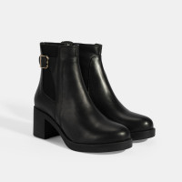 Kadın Siyah Metal Toka Detaylı Topuklu Deri Bot Kadın Siyah Metal Toka Detaylı Topuklu Deri Bot