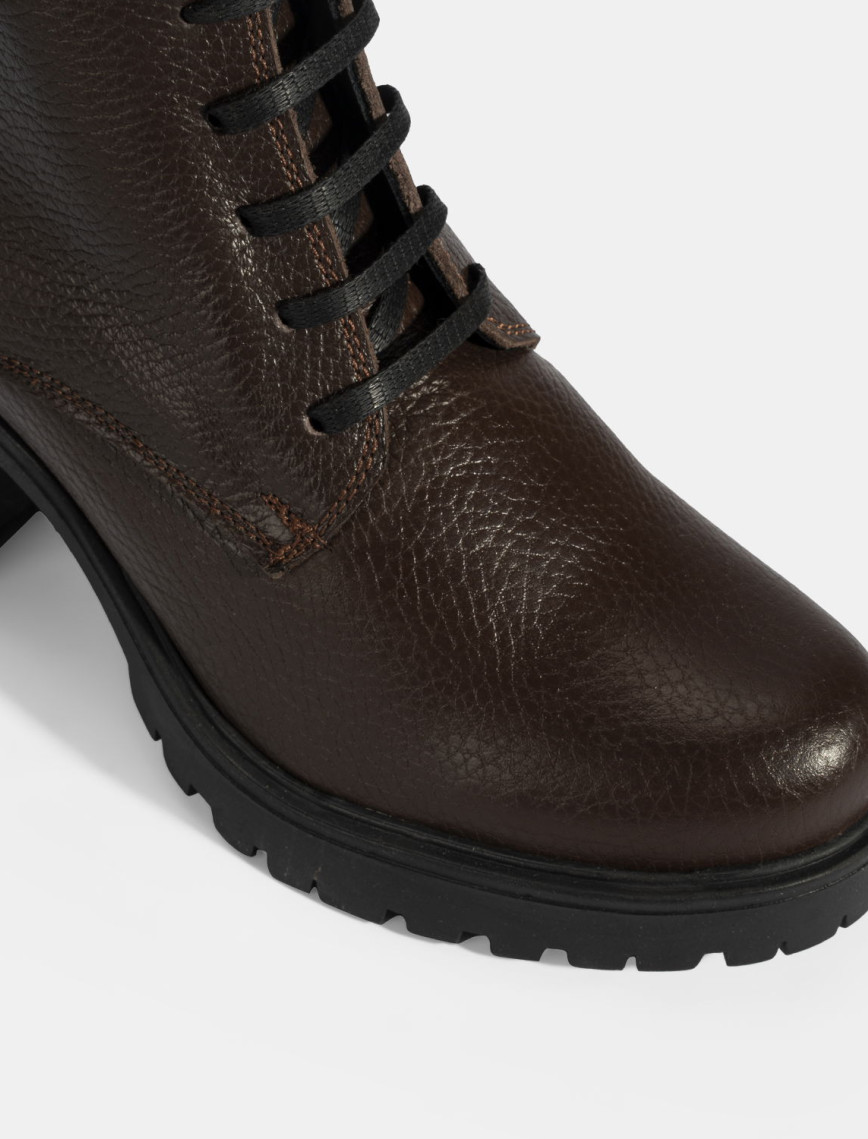 Kadın Kahve Bağcıklı Kalın Topuklu Deri Bot Kadın Kahve Bağcıklı Kalın Topuklu Deri Bot