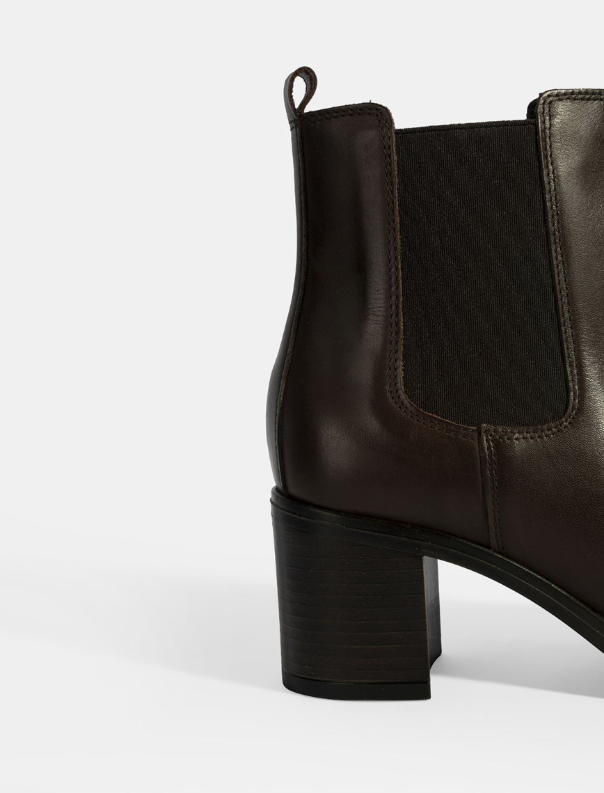 Kadın Kahve Lastikli Topuklu Deri Bot Kadın Kahve Lastikli Topuklu Deri Bot