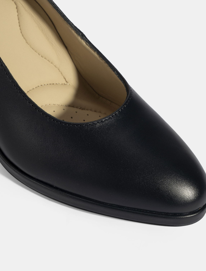 Kadın Lacivert DesaComfort Deri Topuklu Ayakkabı Kadın Lacivert DesaComfort Deri Topuklu Ayakkabı