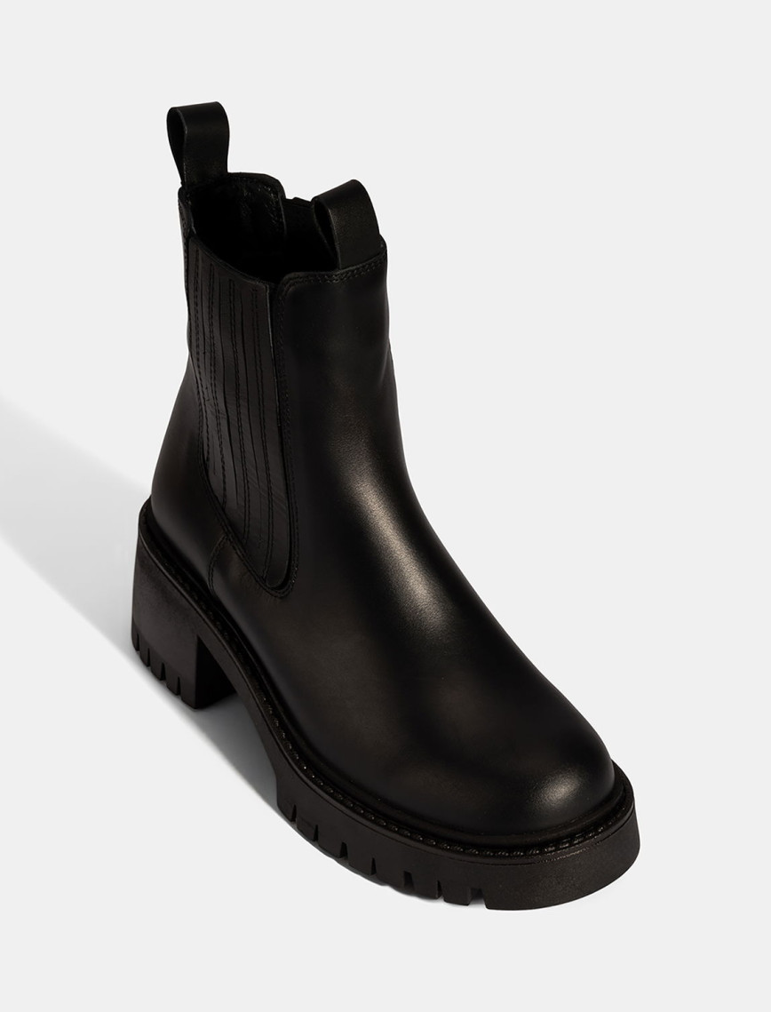 Kadın Siyah Lastikli Topuklu Deri Chelsea Bot Kadın Siyah Lastikli Topuklu Deri Chelsea Bot