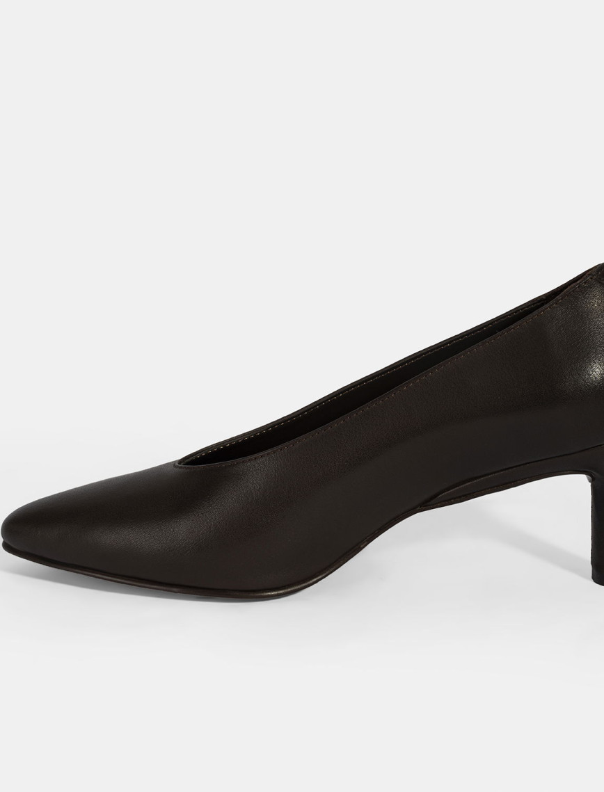 Kadın Kahve Klasik Topuklu Deri Ayakkabı Kadın Kahve Klasik Topuklu Deri Ayakkabı