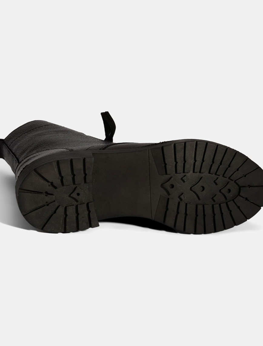 Kadın Siyah Bağcıklı Deri Postal Bot Kadın Siyah Bağcıklı Deri Postal Bot