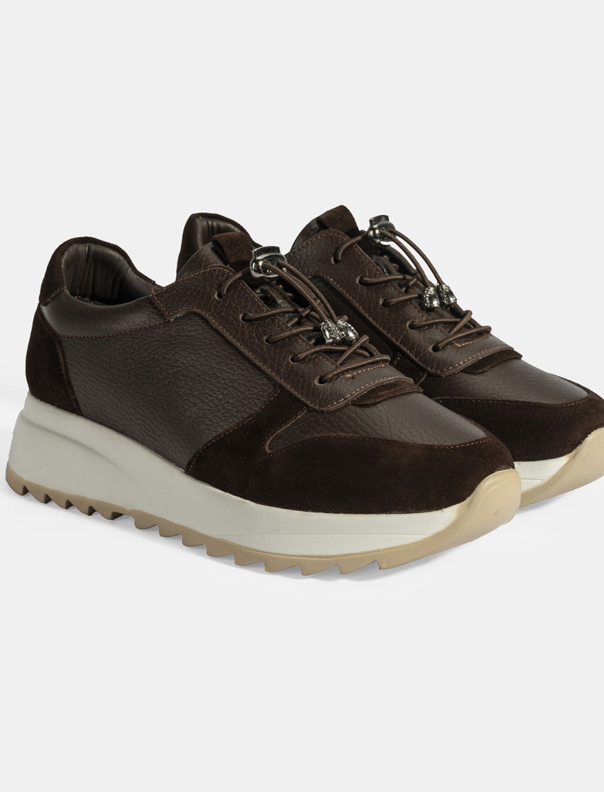 Kadın Siyah Bağcıklı Deri Spor Ayakkabı Kadın Siyah Bağcıklı Deri Spor Ayakkabı