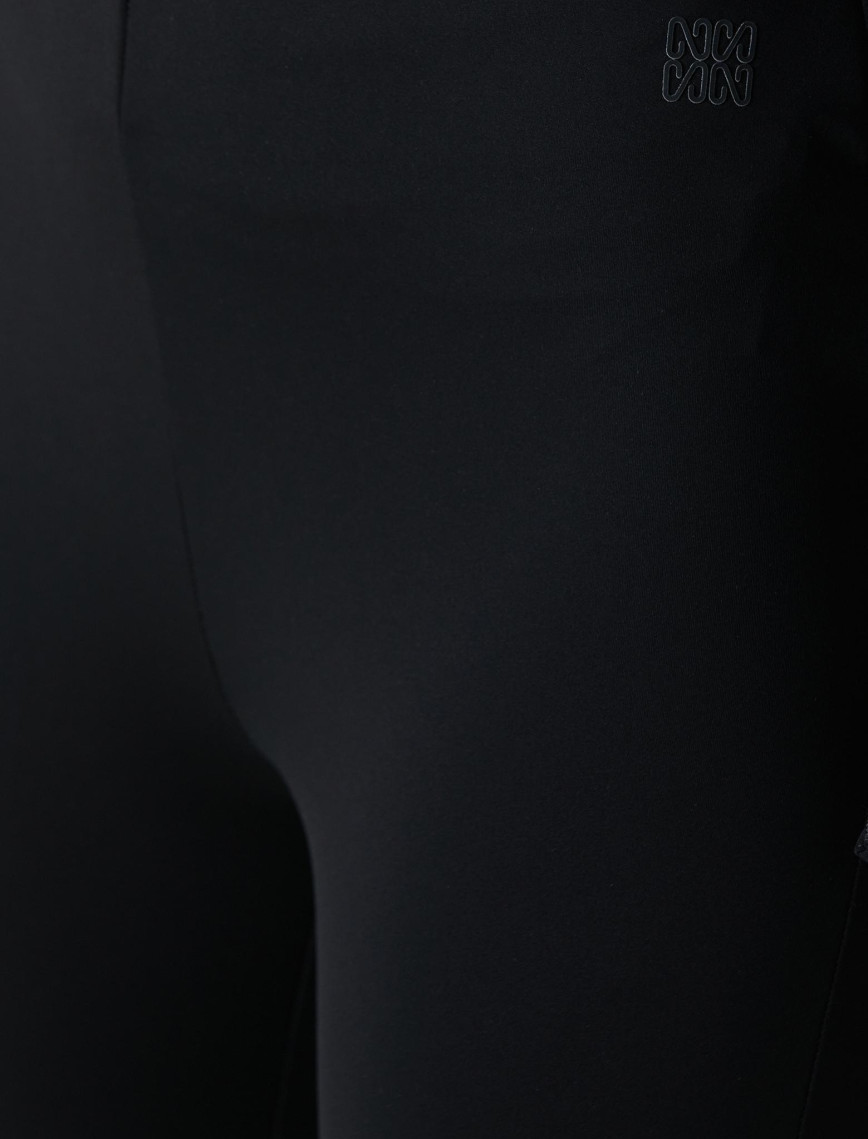 Network Kadın Siyah N-Tech Flare Kalıp Eşofman Network Kadın Siyah N-Tech Flare Kalıp Eşofman