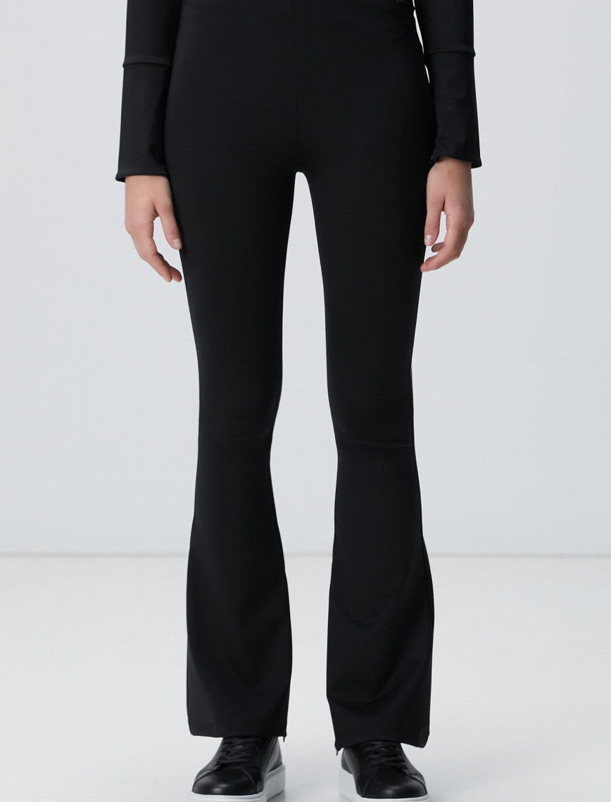 Network Kadın Siyah N-Tech Flare Kalıp Eşofman Network Kadın Siyah N-Tech Flare Kalıp Eşofman