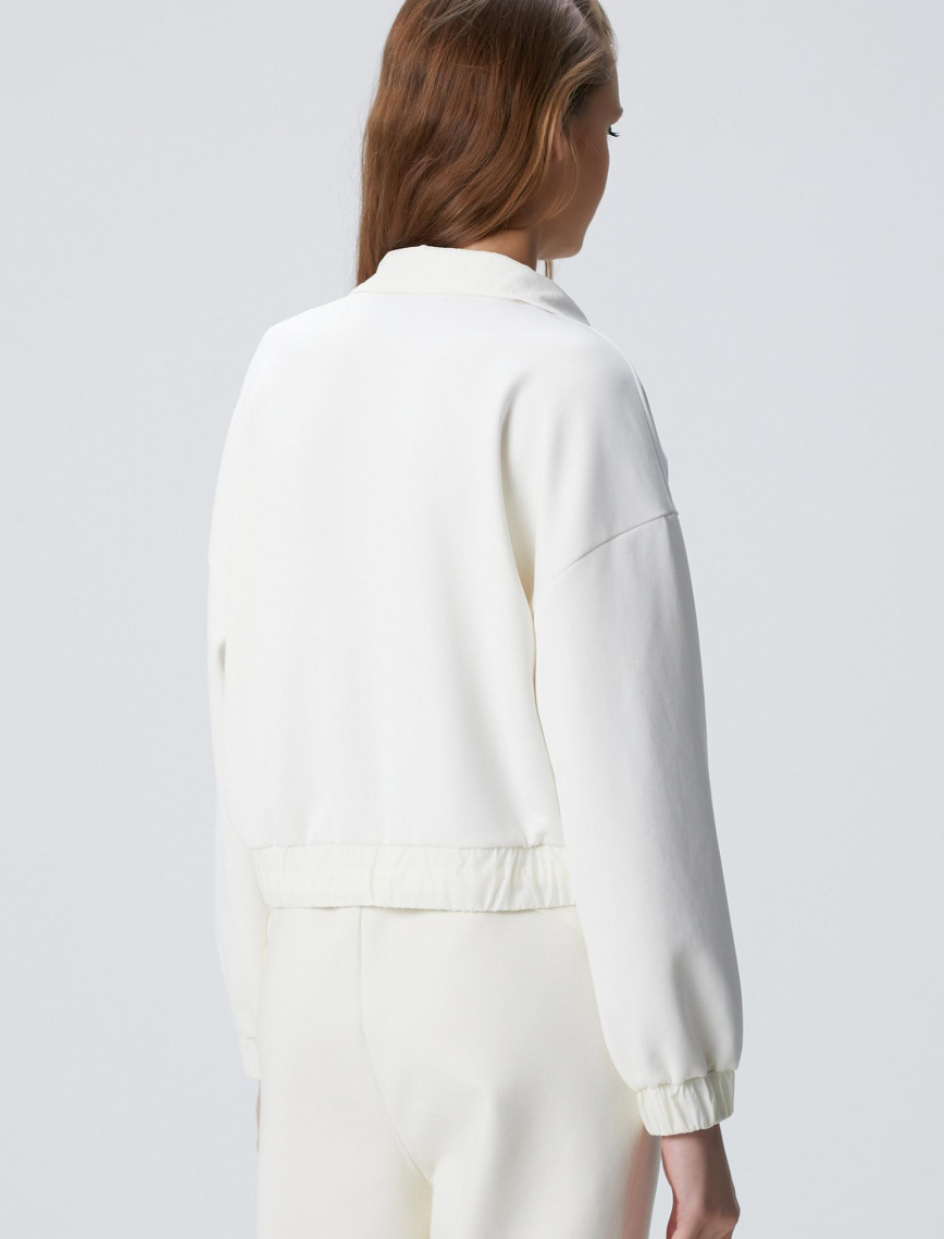 Network Kadın Kırık Beyaz Çıtçıt Detaylı Sweatshirt