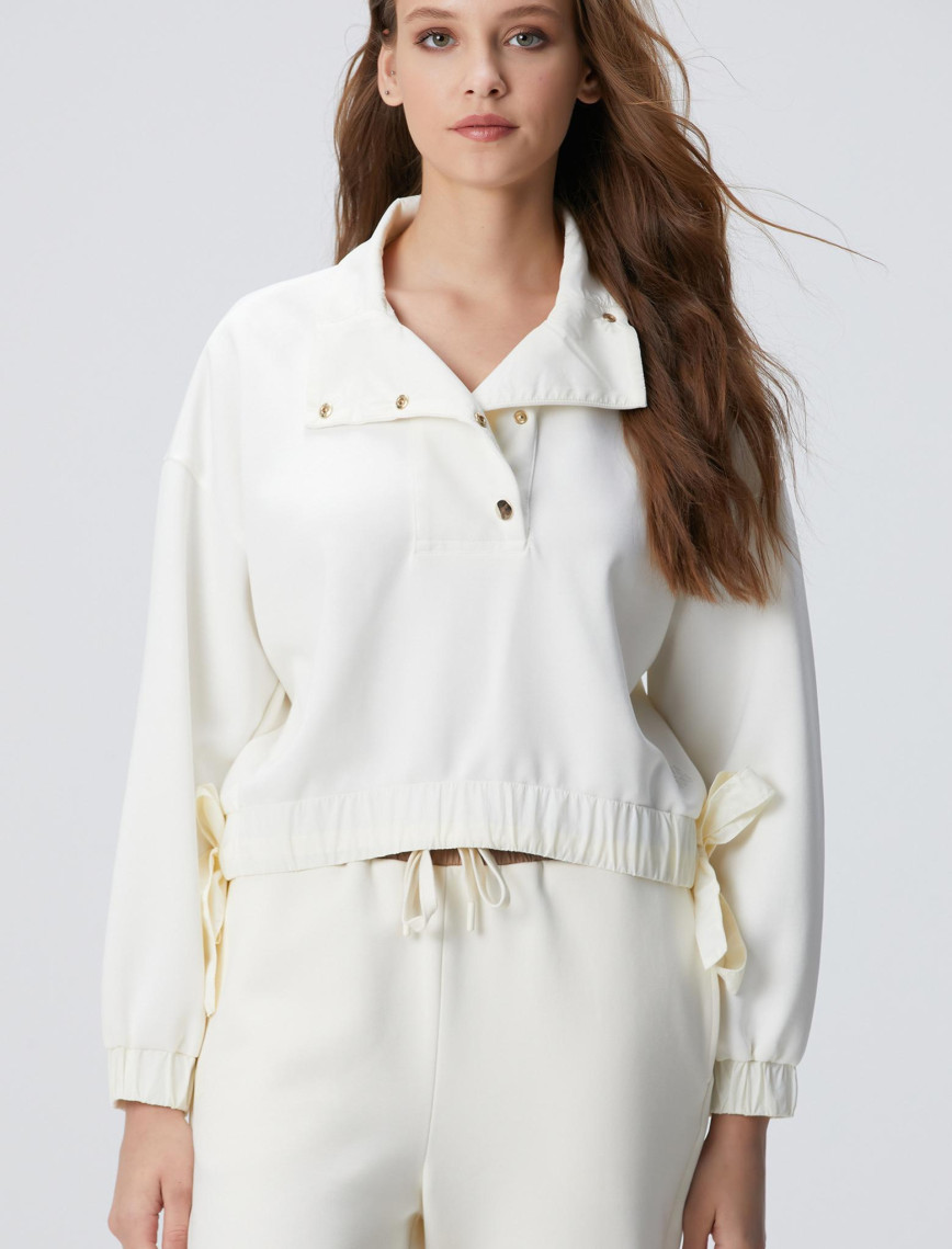 Network Kadın Kırık Beyaz Çıtçıt Detaylı Sweatshirt