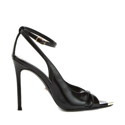 Network Kadın Siyah Aksesuar Detaylı Deri Sandalet Network Kadın Siyah Aksesuar Detaylı Deri Sandalet