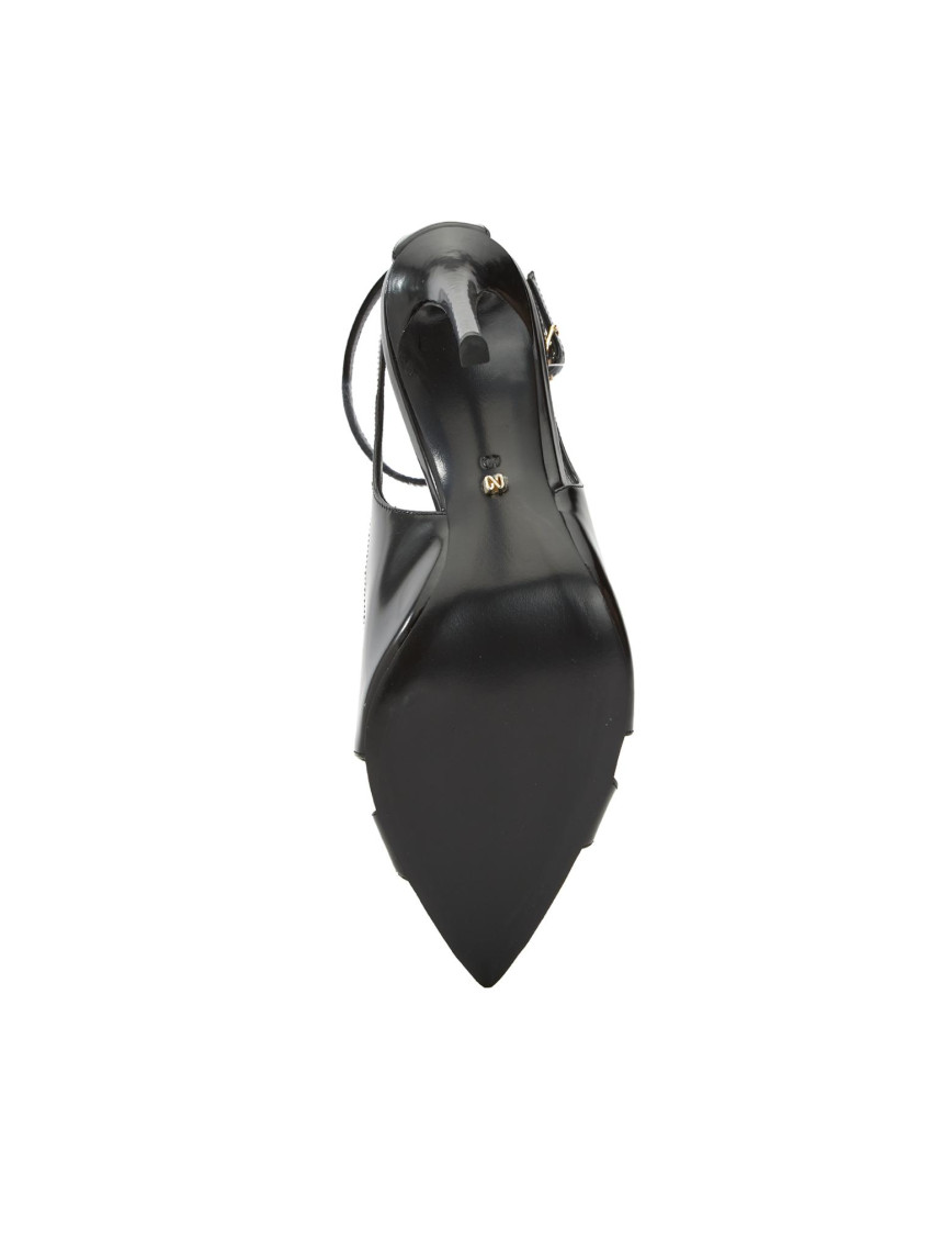 Network Kadın Siyah Aksesuar Detaylı Deri Sandalet Network Kadın Siyah Aksesuar Detaylı Deri Sandalet