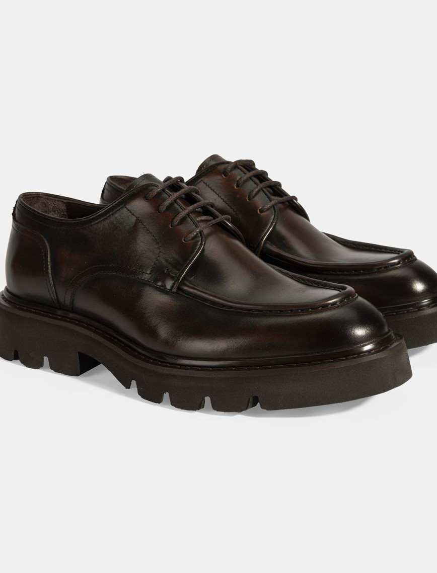 Erkek Kahve Bağcıklı Deri Günlük Ayakkabı Erkek Kahve Bağcıklı Deri Günlük Ayakkabı