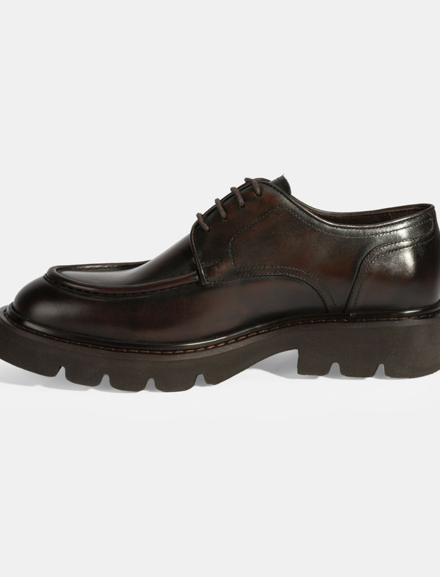 Erkek Kahve Bağcıklı Deri Günlük Ayakkabı Erkek Kahve Bağcıklı Deri Günlük Ayakkabı